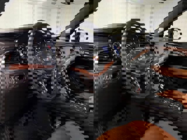 New 2025 Cadillac XT5 Premium Luxury w/ LPO, Floor Liner Package image 14