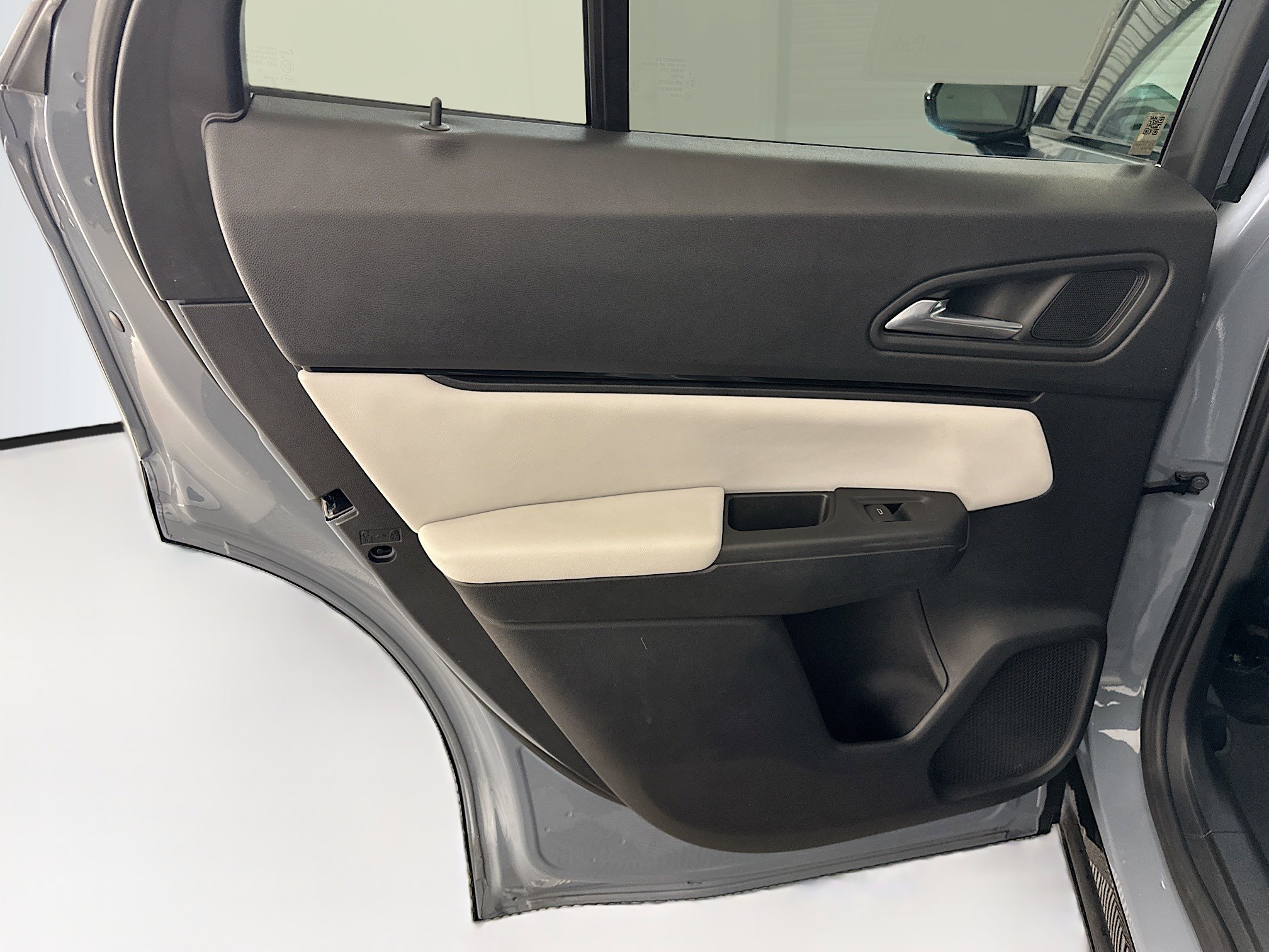 Used 2025 Honda Prologue Touring image 28