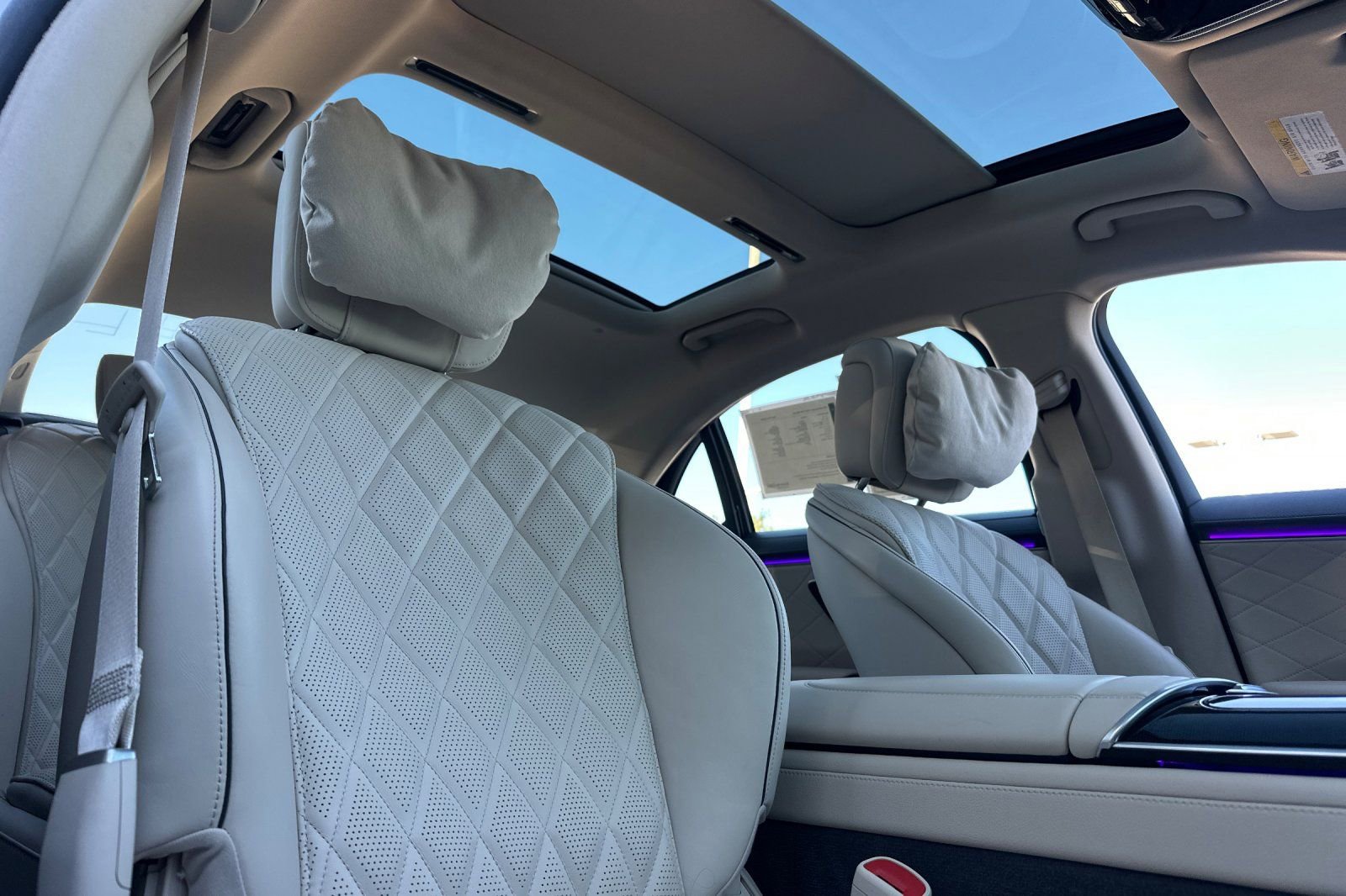 Certified 2023 Mercedes-Benz S 500 4MATIC image 8