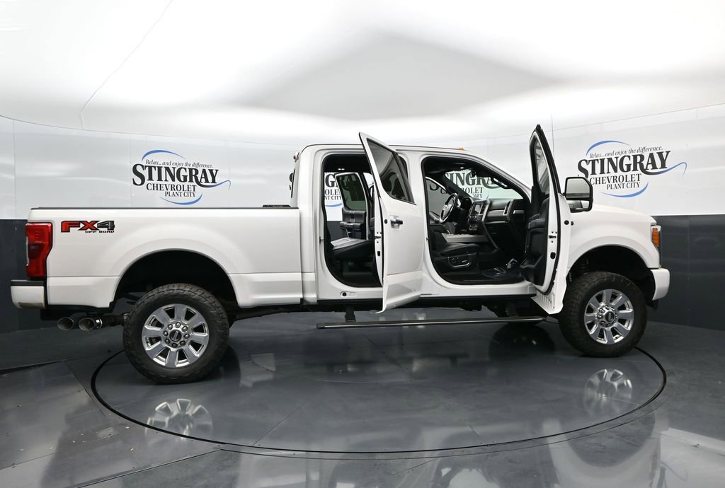 Used 2017 Ford F250 Platinum w/ Platinum Ultimate Package image 27