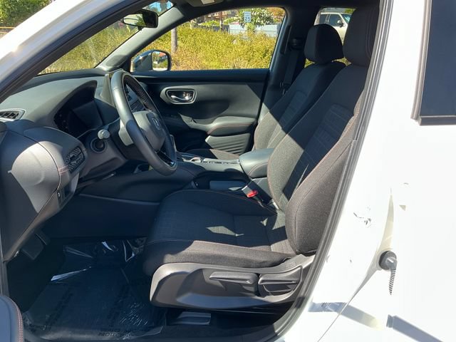 Used 2023 Honda HR-V Sport image 9