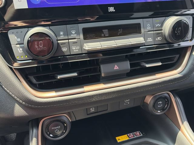 Used 2025 Toyota Grand Highlander AWD Hybrid image 28