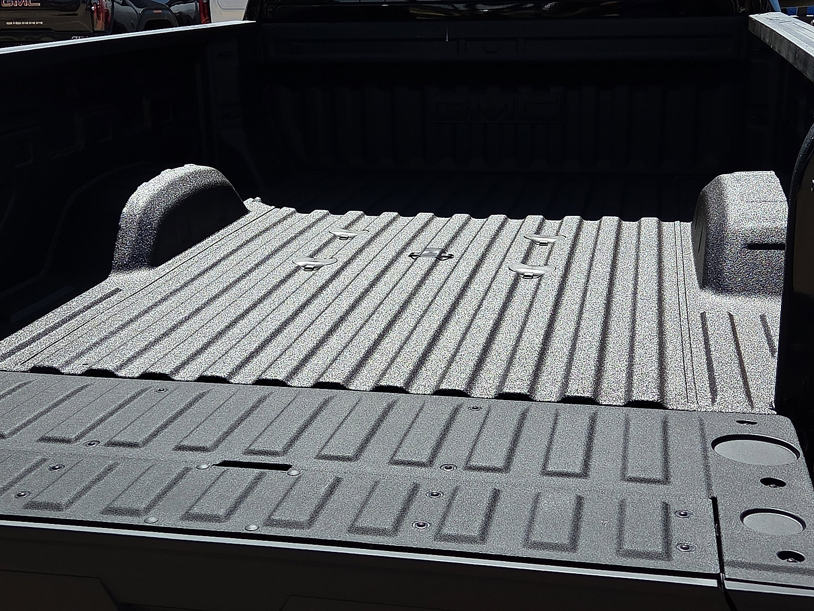 New 2026 GMC Sierra 2500 AT4 w/ AT4 Premium Plus Package image 8