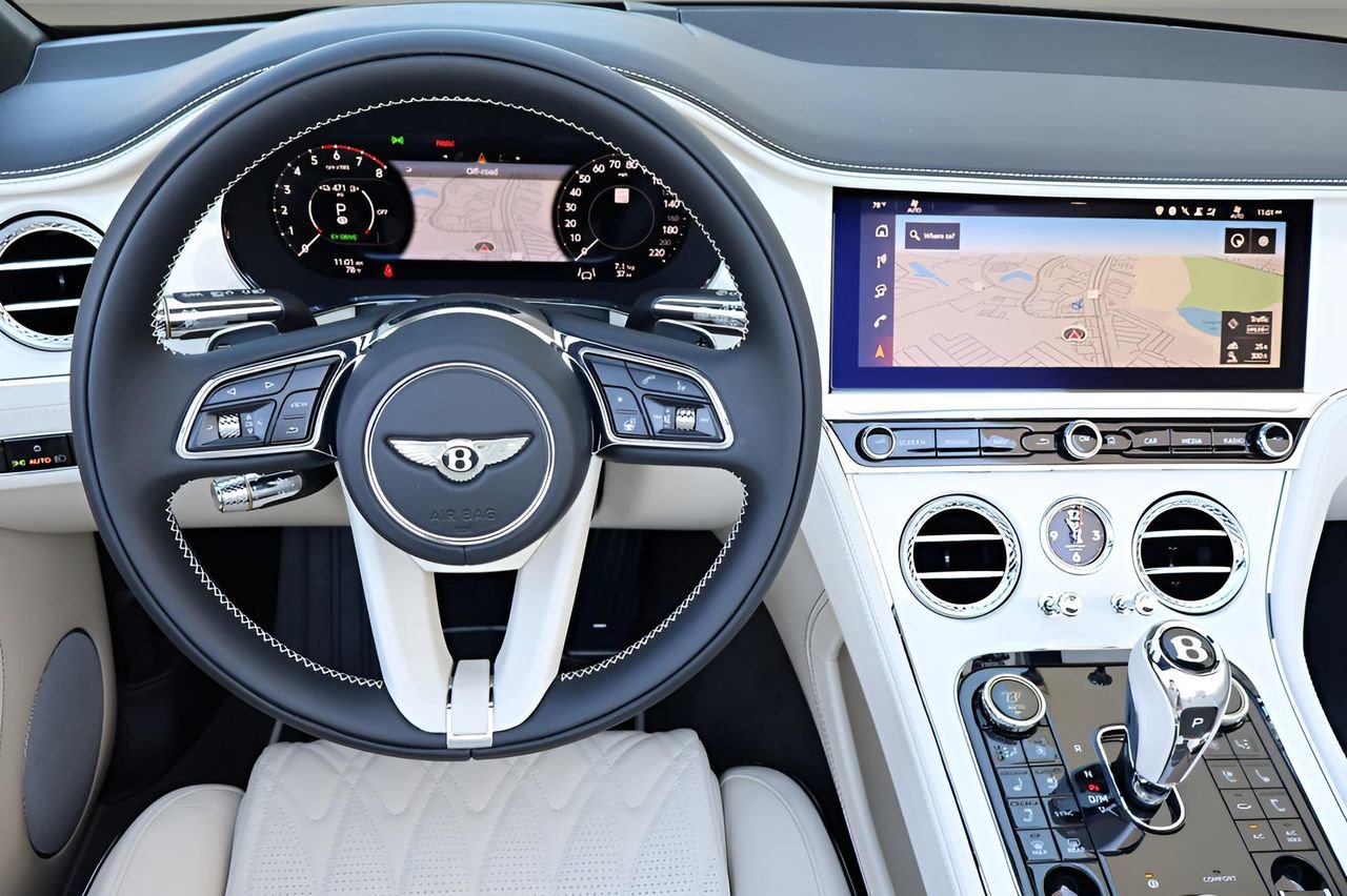 Used 2026 Bentley Continental GTC image 29