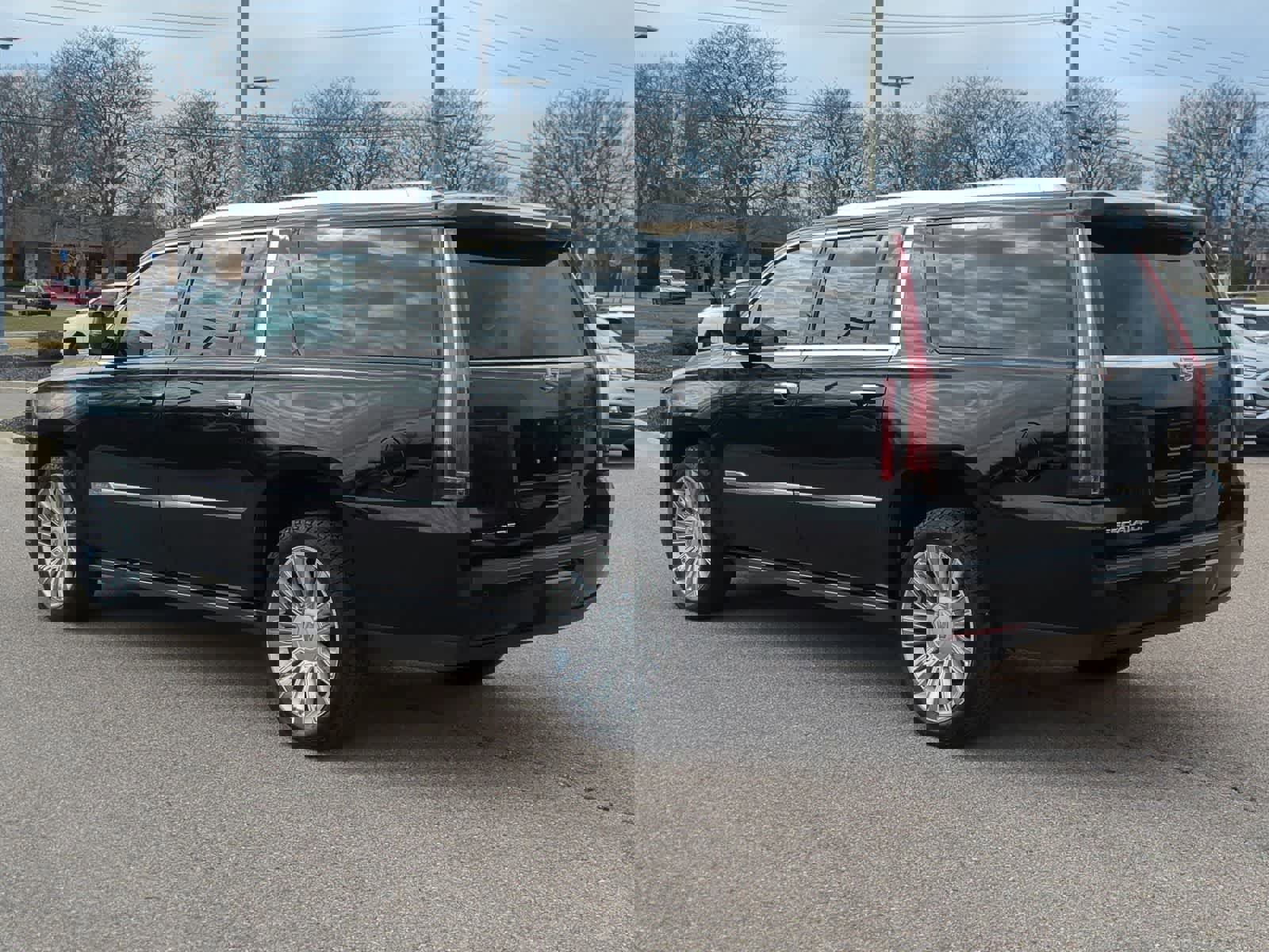 Used 2015 Cadillac Escalade ESV Platinum image 6