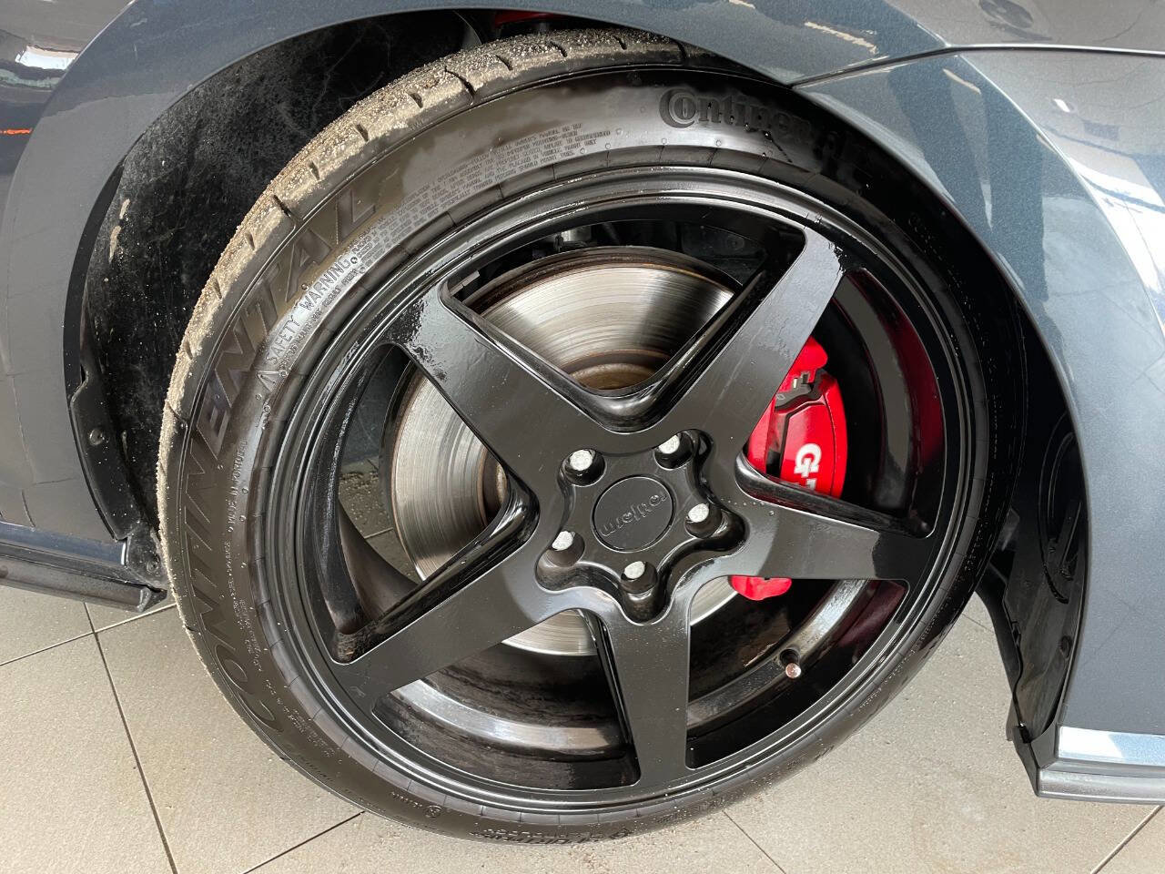 Used 2020 Volkswagen GTI SE image 9