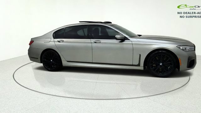 Used 2022 BMW 750i xDrive w/ M Sport Package AWD/4WD image 8