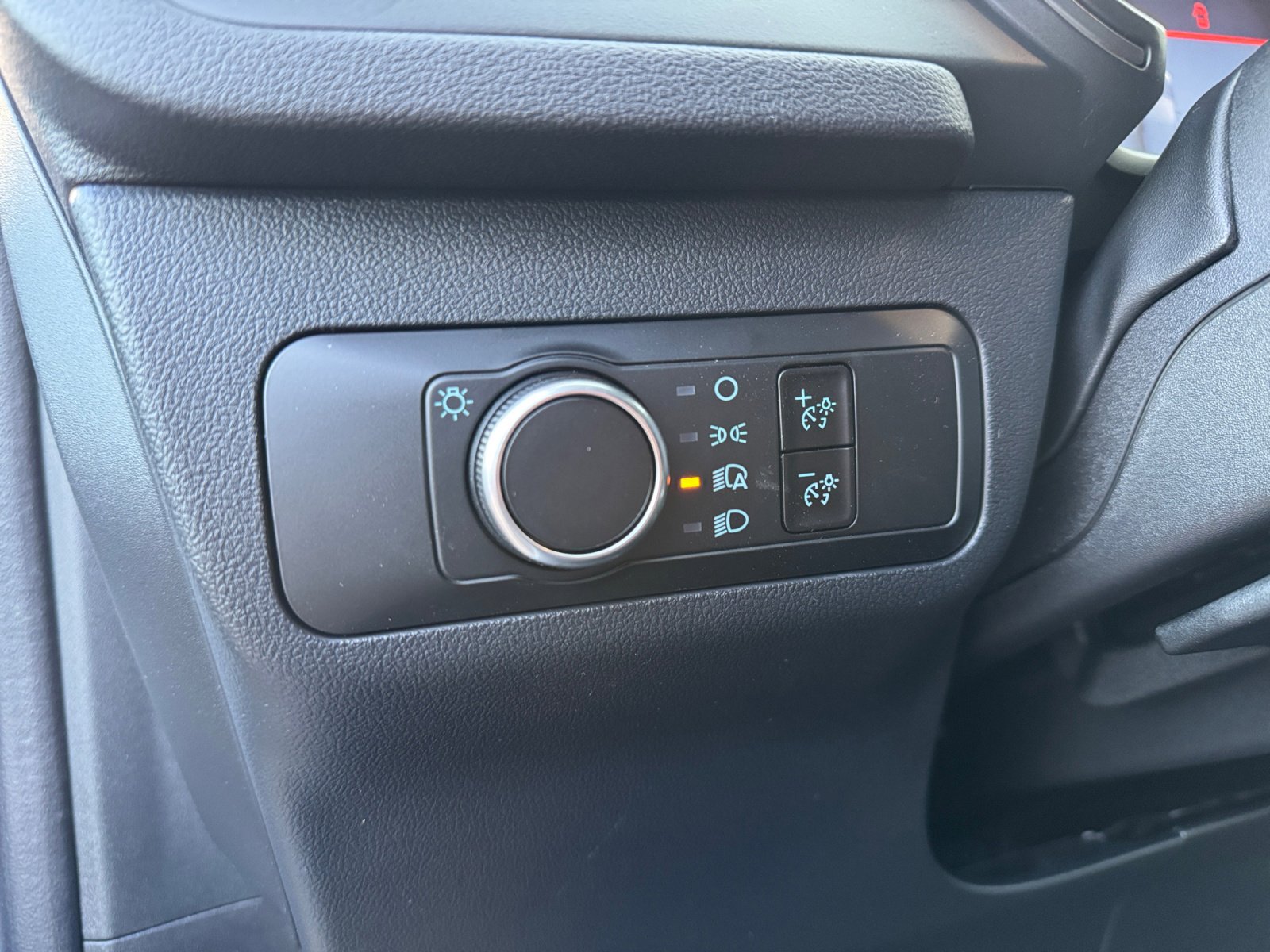 New 2026 Ford Escape Active w/ Cold Weather Package AWD/4WD image 31