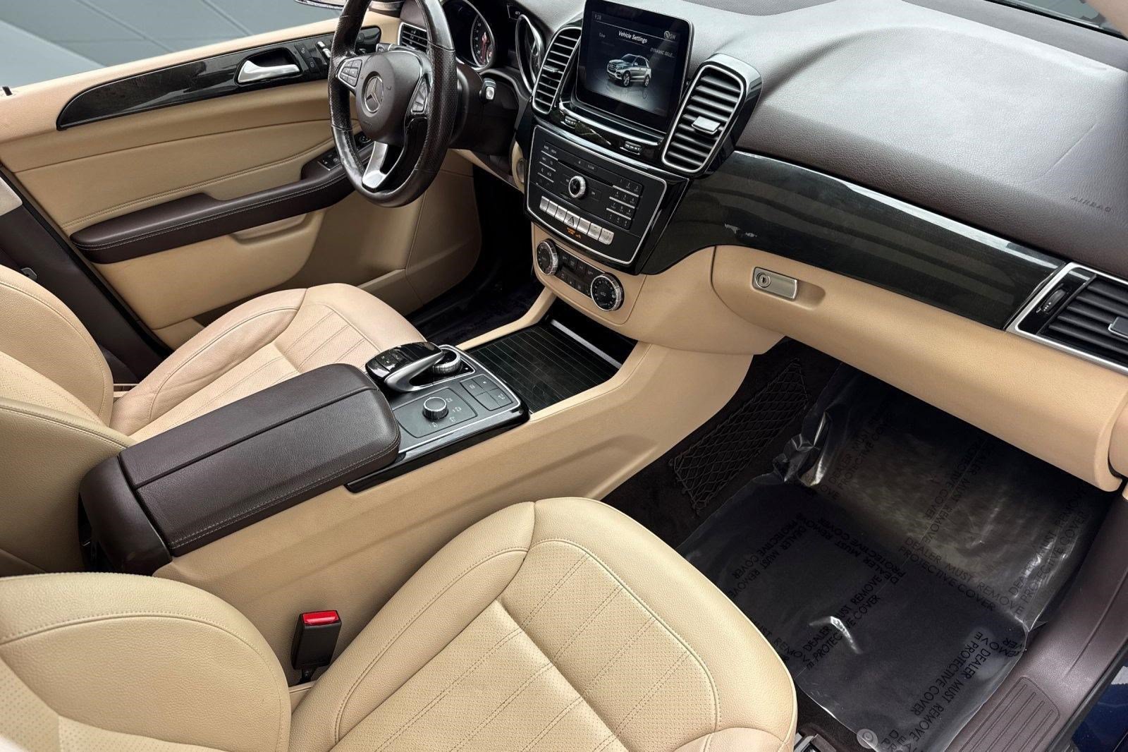 Used 2018 Mercedes-Benz GLE 350 4MATIC image 34