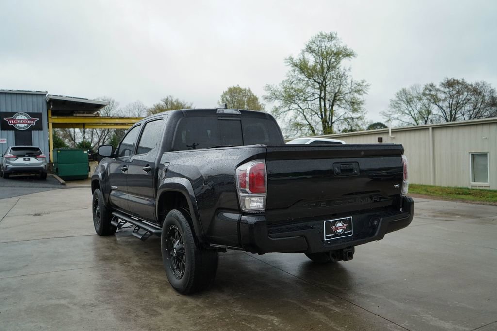 Used 2021 Toyota Tacoma TRD Sport image 4