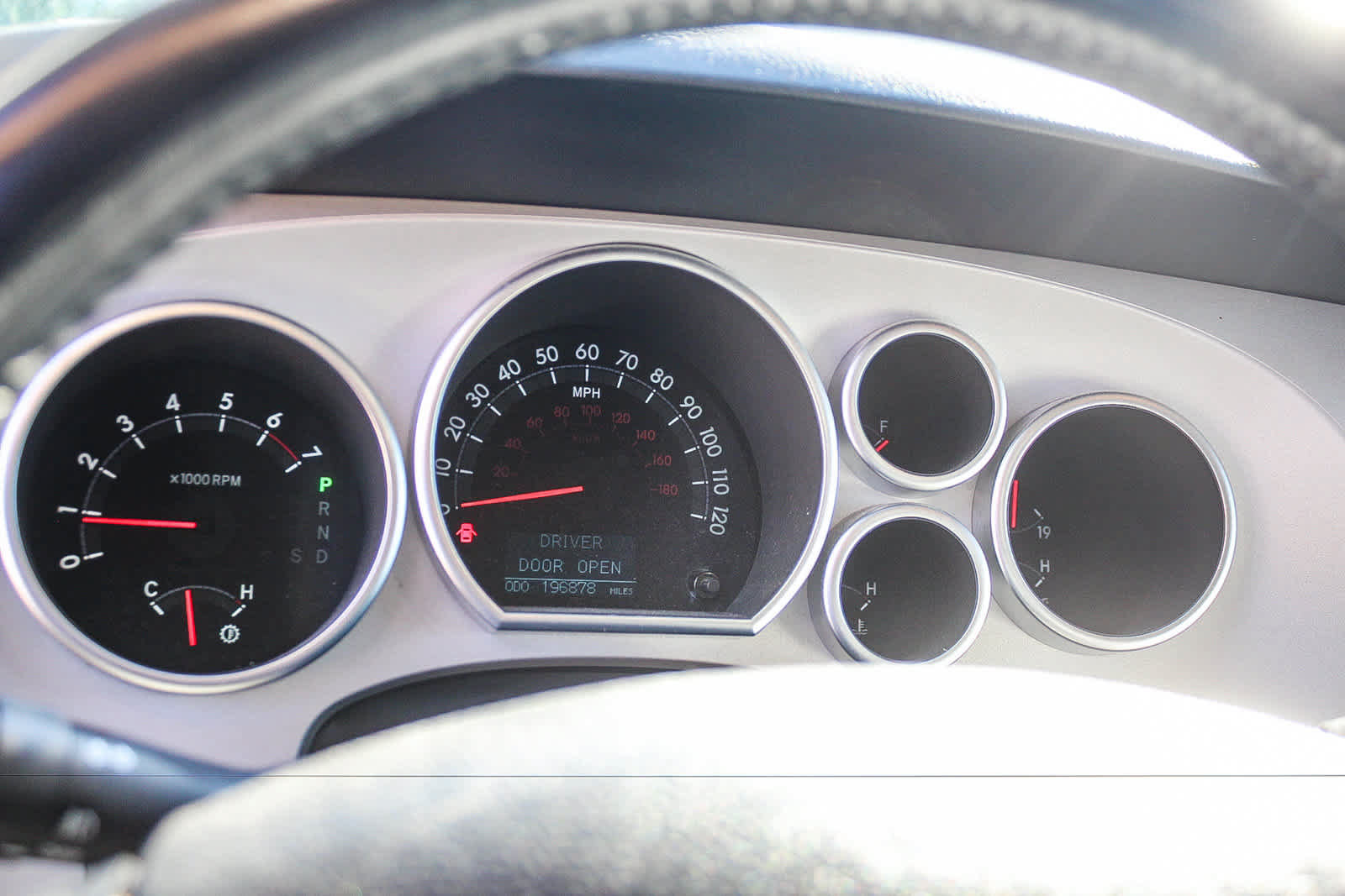 Used 2008 Toyota Sequoia Limited RWD image 28