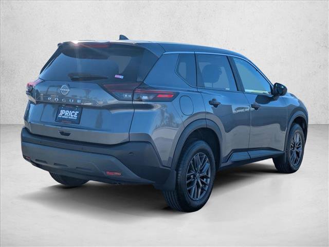 Used 2023 Nissan Rogue S image 5