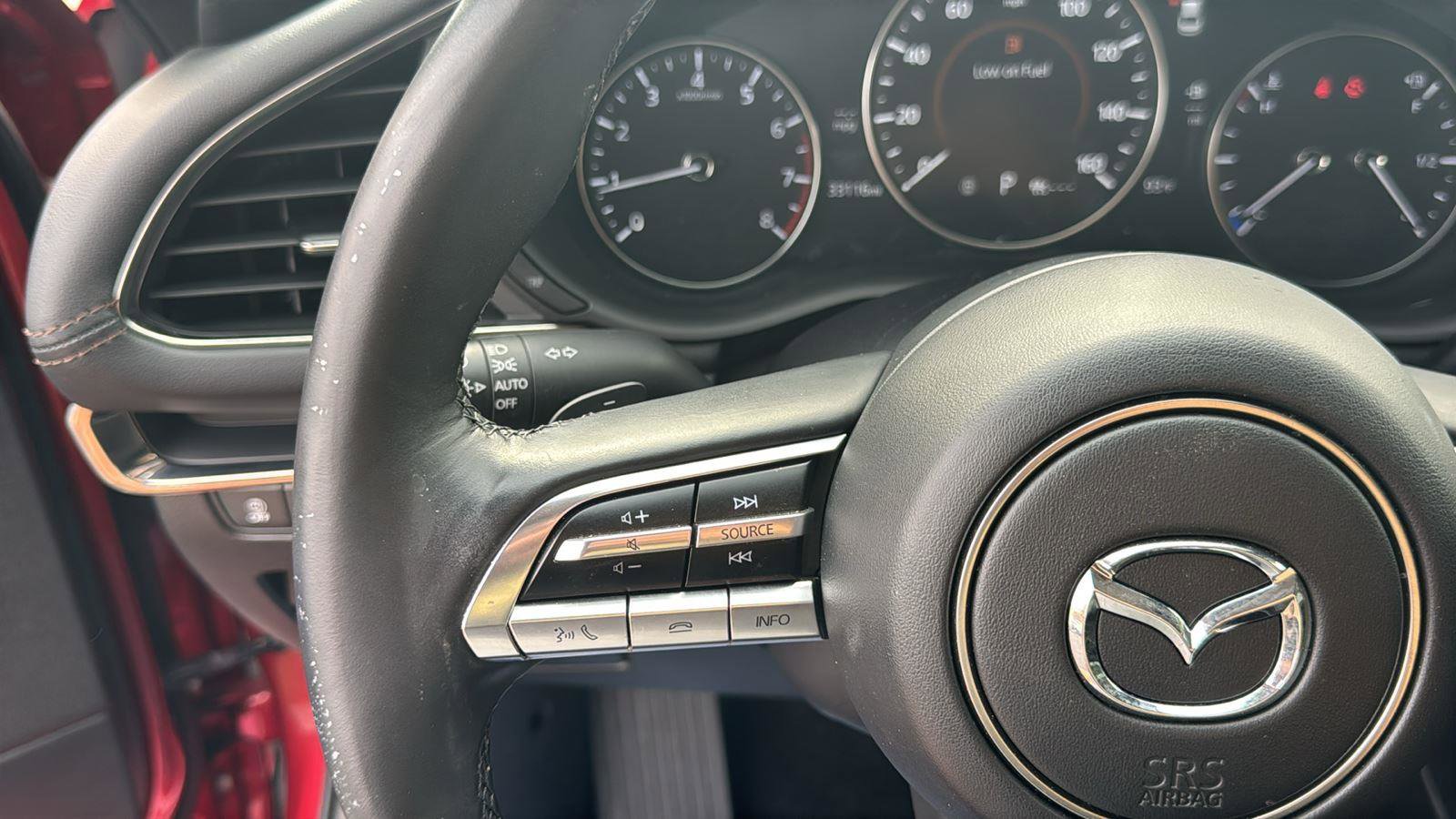 Used 2022 MAZDA MAZDA3 s image 13