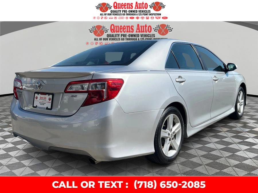 Used 2013 Toyota Camry SE FWD image 7