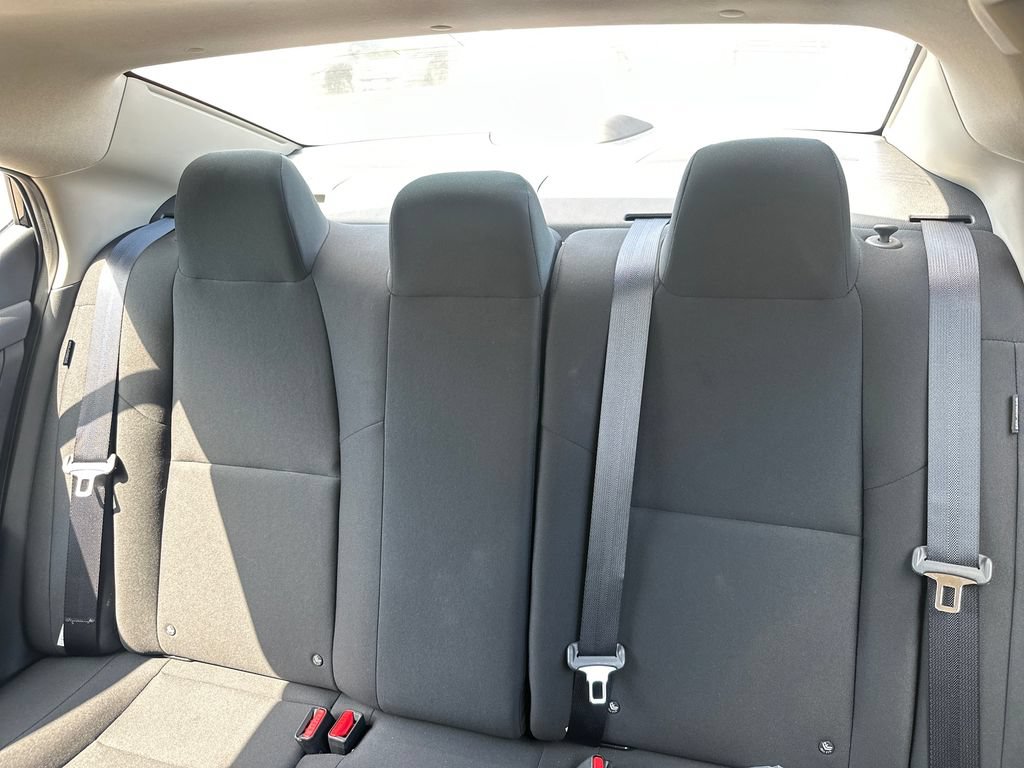 Used 2025 Nissan Sentra S FWD image 19