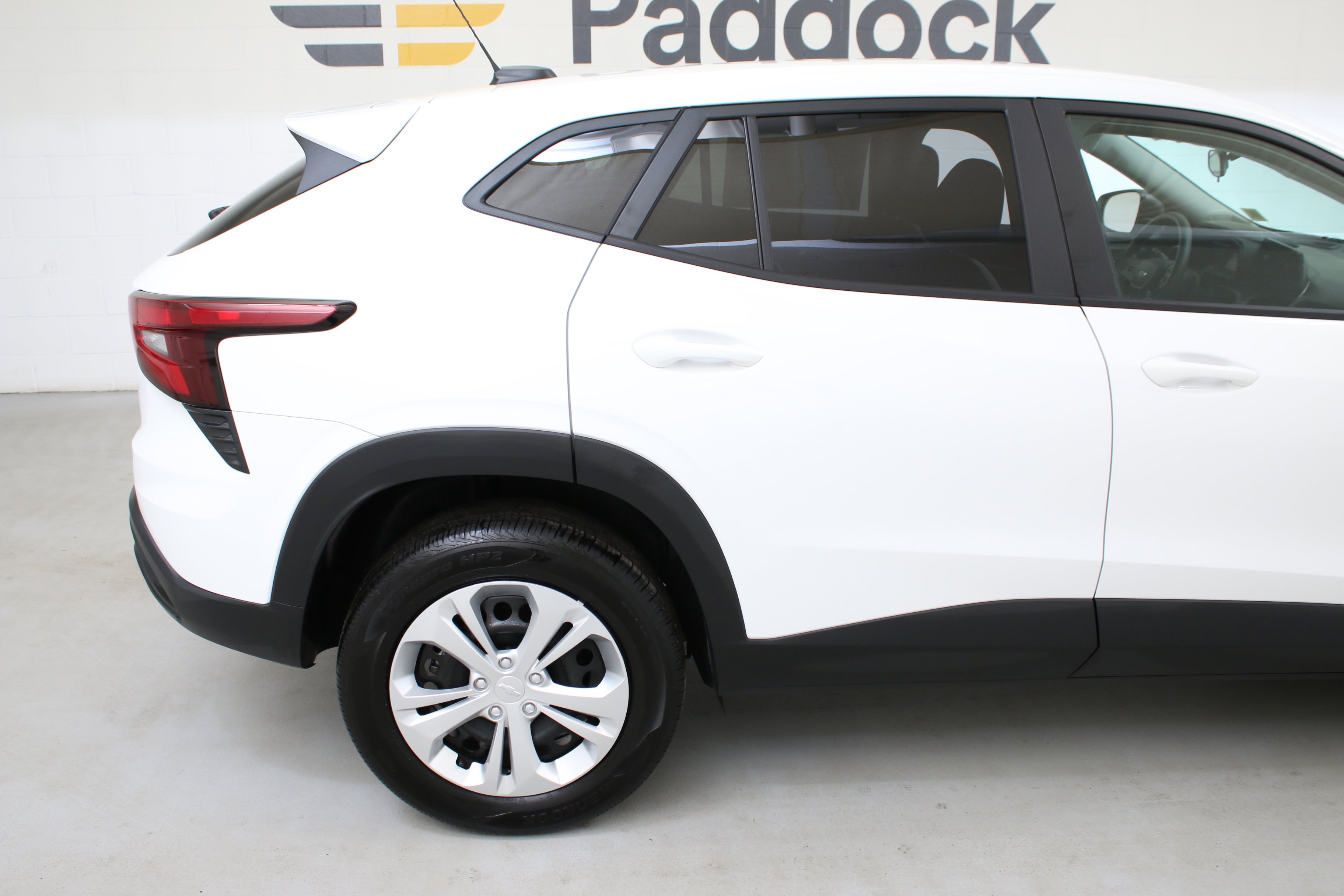 Used 2025 Chevrolet Trax LS image 10