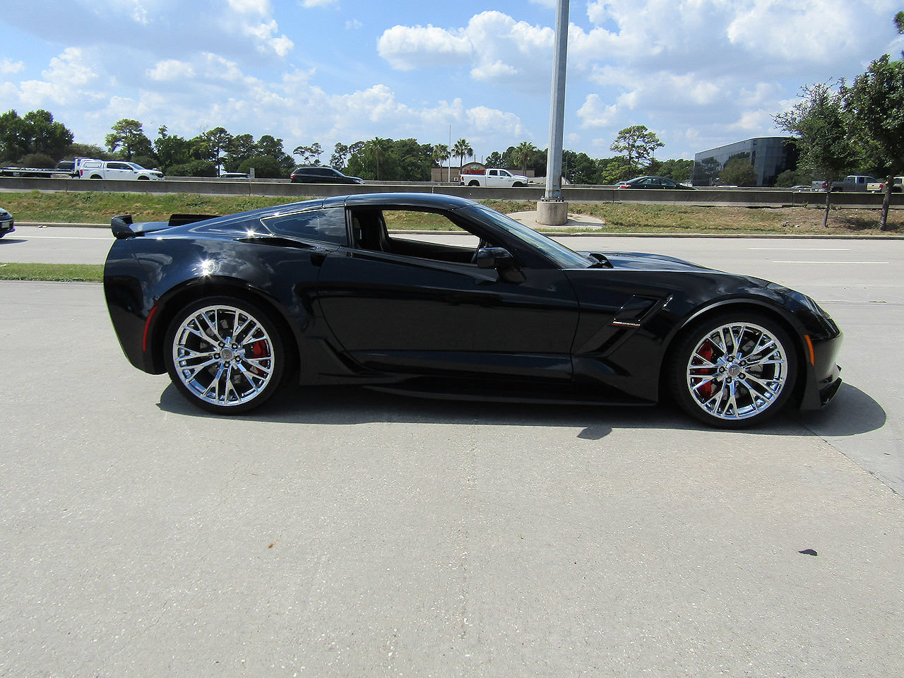 Used 2017 Chevrolet Corvette Grand Sport RWD image 4
