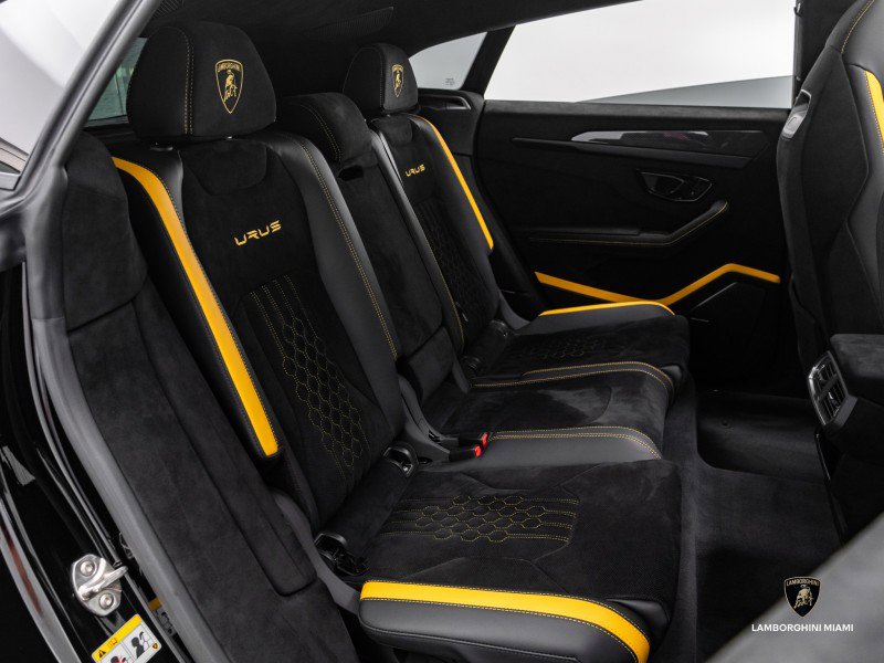 Used 2024 Lamborghini Urus Performante image 48