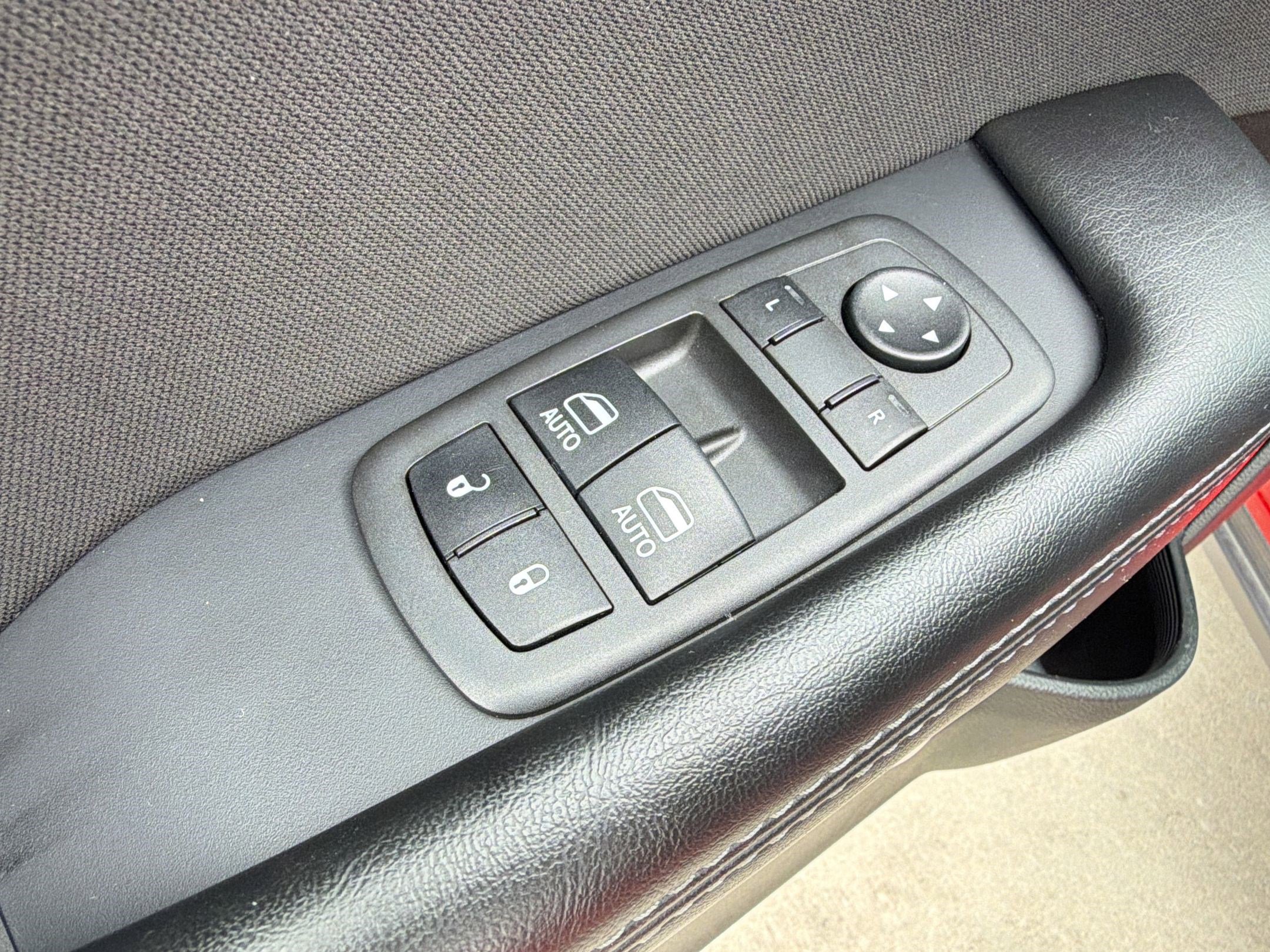 Used 2023 Dodge Challenger SXT RWD image 19