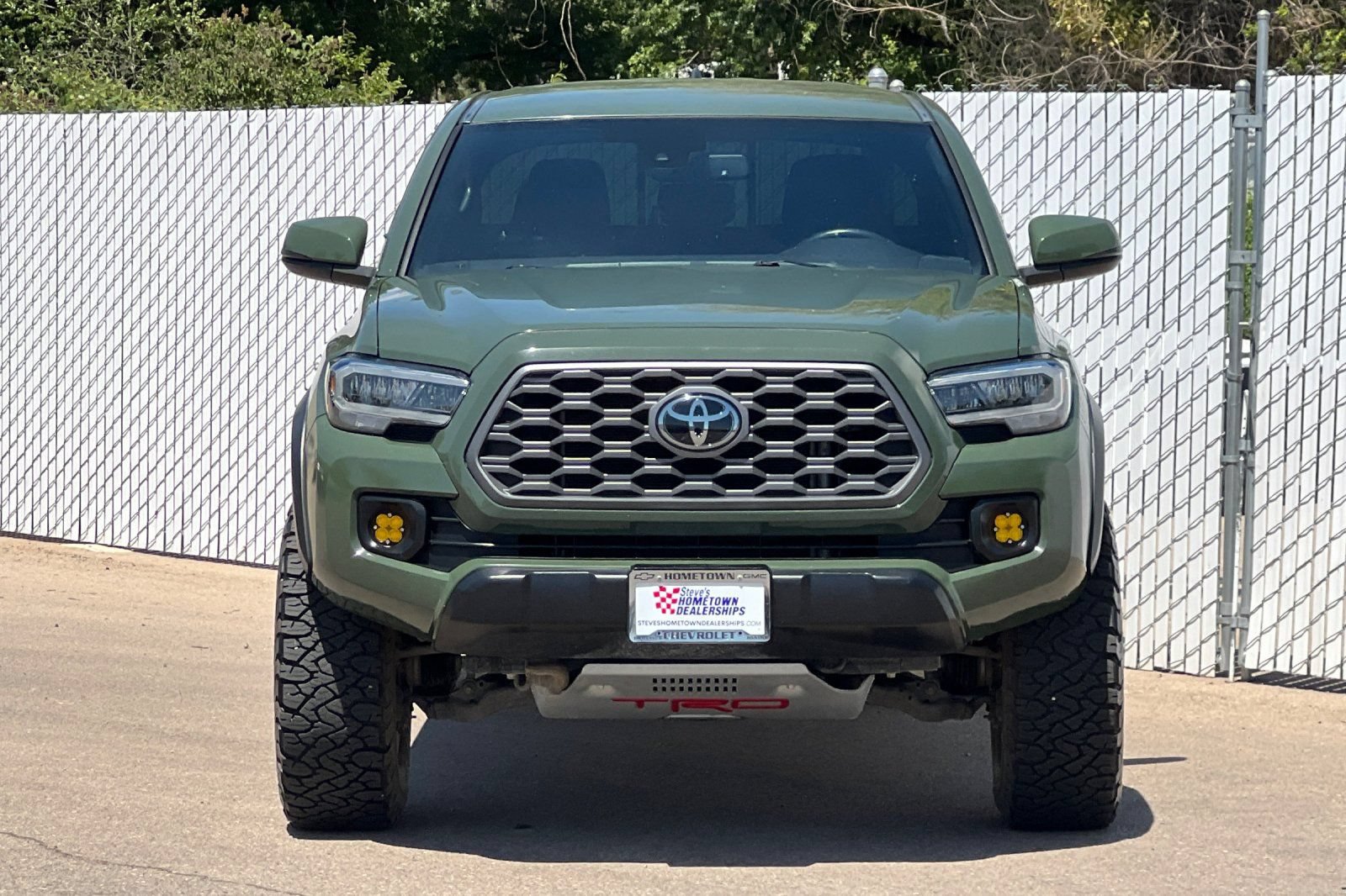Used 2022 Toyota Tacoma TRD Off-Road w/ Technology Package AWD/4WD image 6