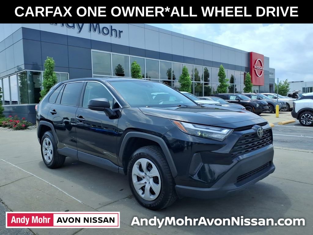 Used 2024 Toyota RAV4 LE AWD/4WD image 1