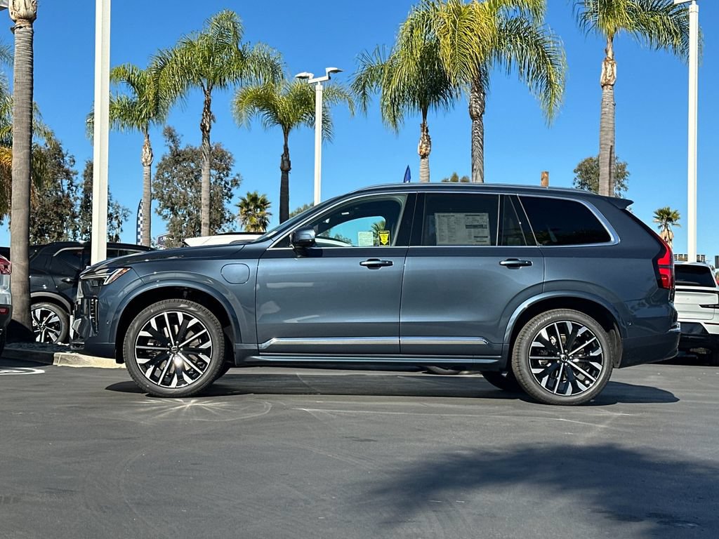 New 2026 Volvo XC90 T8 Plus w/ Protection Package Premier AWD/4WD image 2