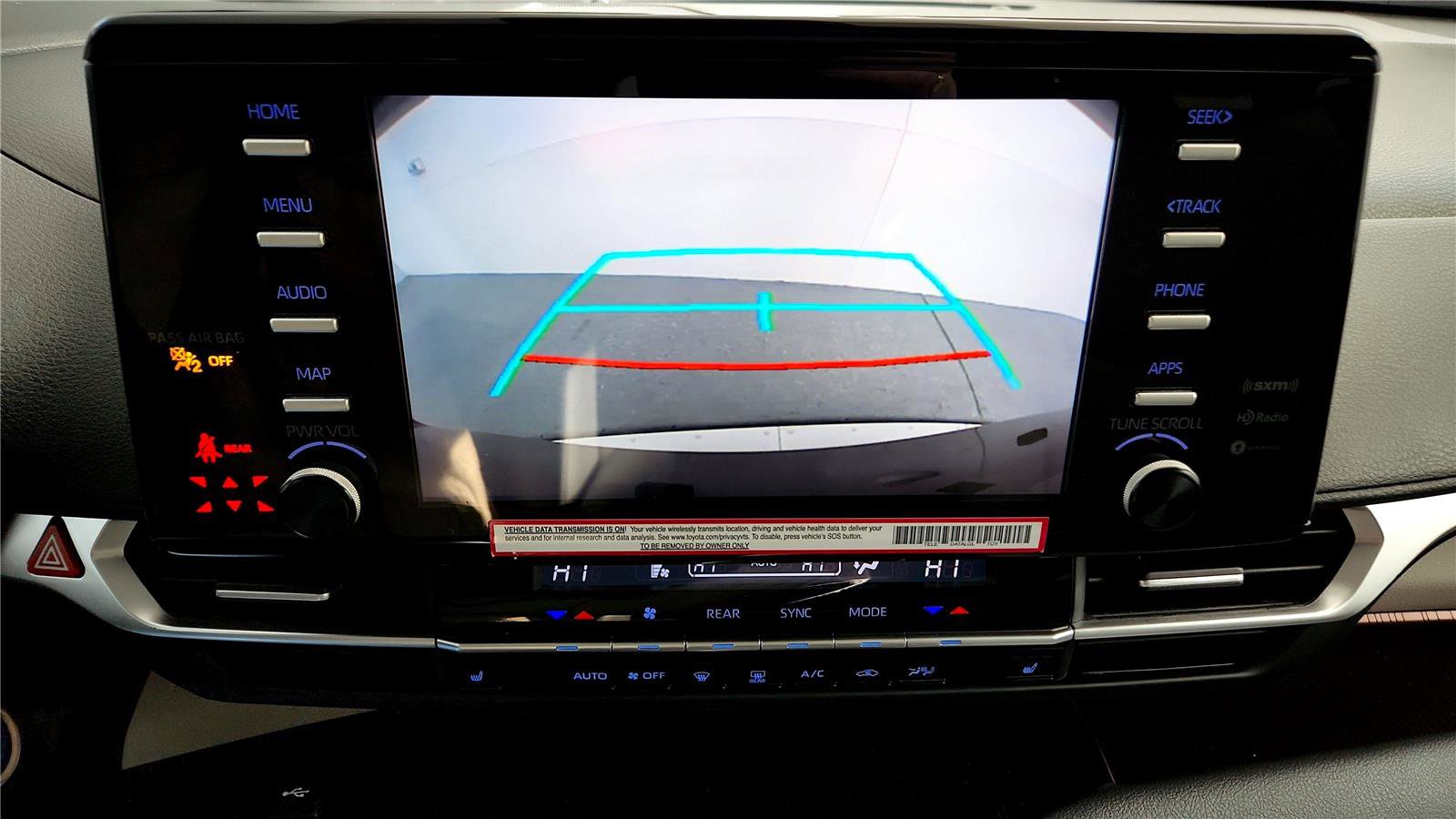 Certified 2024 Toyota Sienna XLE image 33