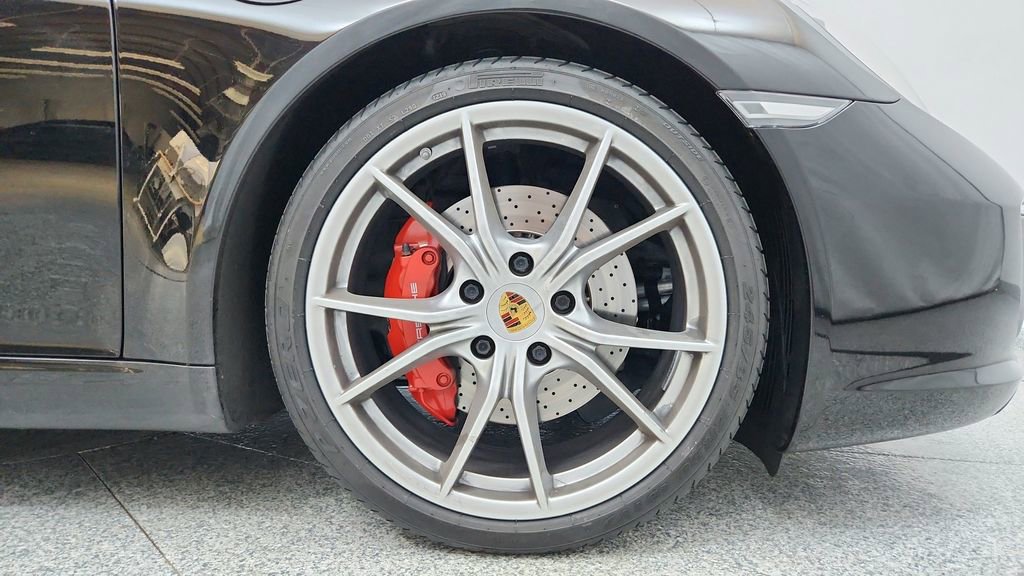 Used 2017 Porsche 911 Carrera S image 35