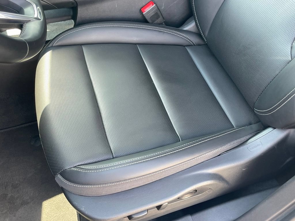 Used 2024 Buick Envision Preferred AWD/4WD image 22