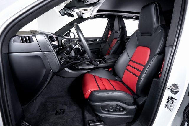 Certified 2025 Porsche Cayenne GTS image 16