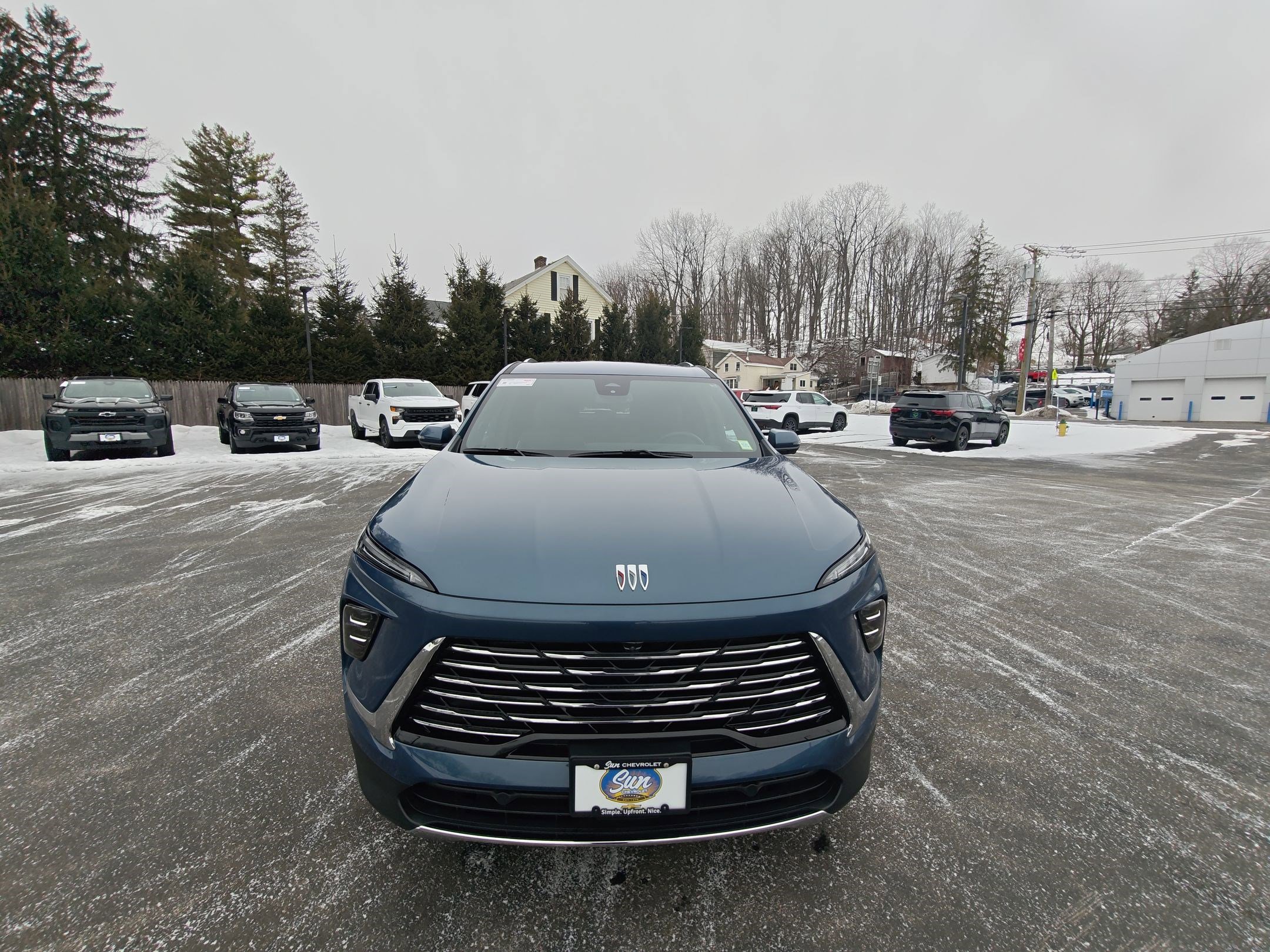 Certified 2025 Buick Enclave Preferred image 6