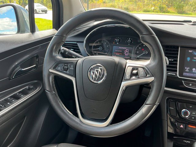 Used 2020 Buick Encore Preferred FWD image 22