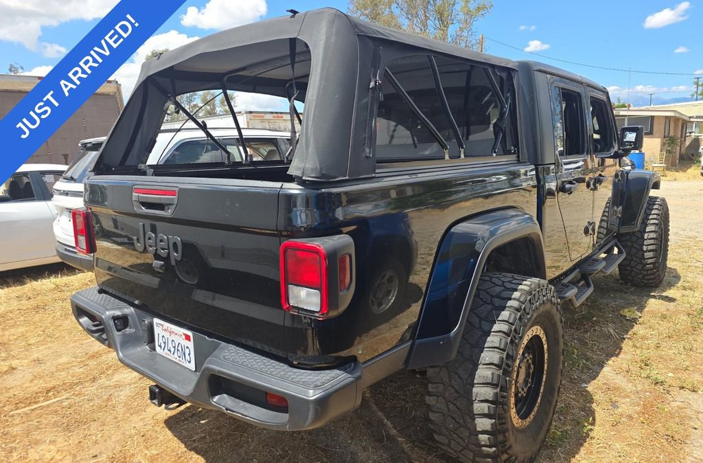 Used 2023 Jeep Gladiator Sport AWD/4WD image 3