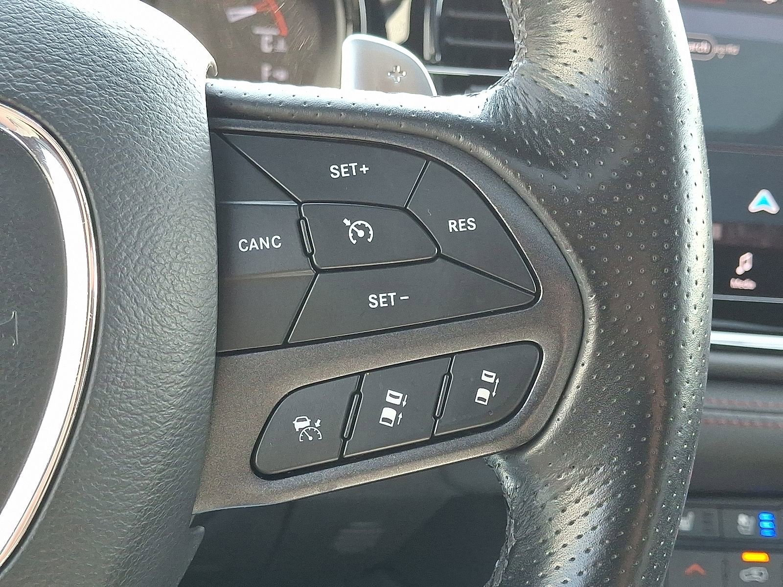 Used 2022 Dodge Durango R/T AWD/4WD image 24