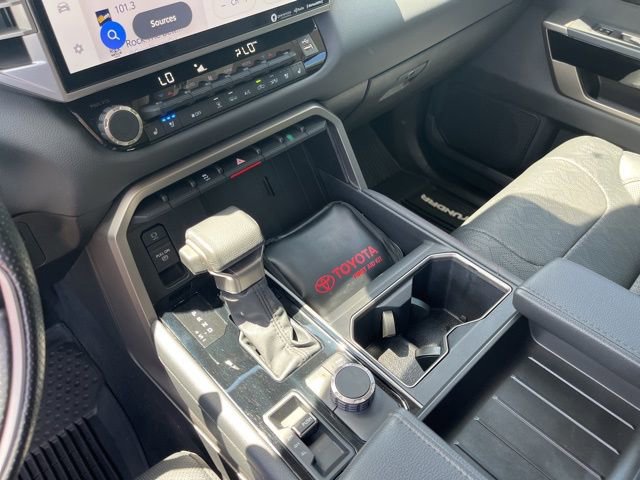 Used 2024 Toyota Tundra Limited AWD/4WD image 27