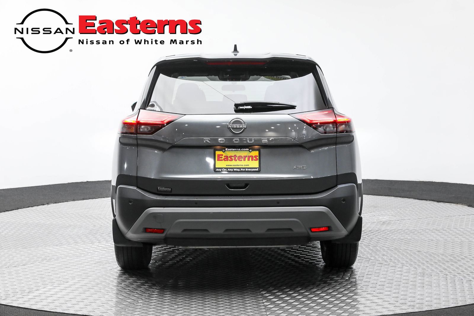 Used 2023 Nissan Rogue S image 6