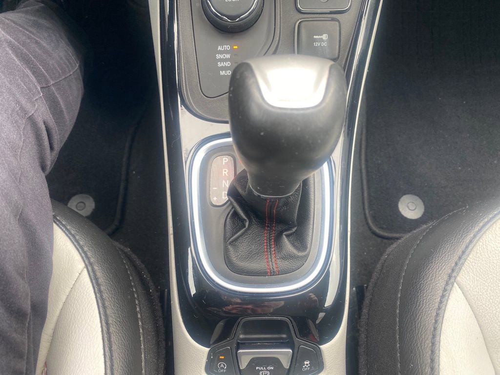 Used 2020 Jeep Compass Limited image 15