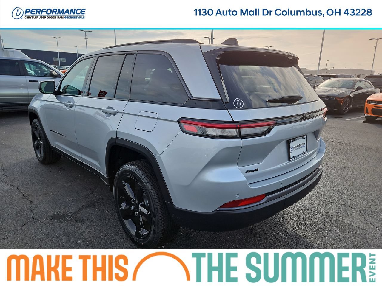New 2026 Jeep Grand Cherokee Limited w/ Limited Altitude Package AWD/4WD image 5