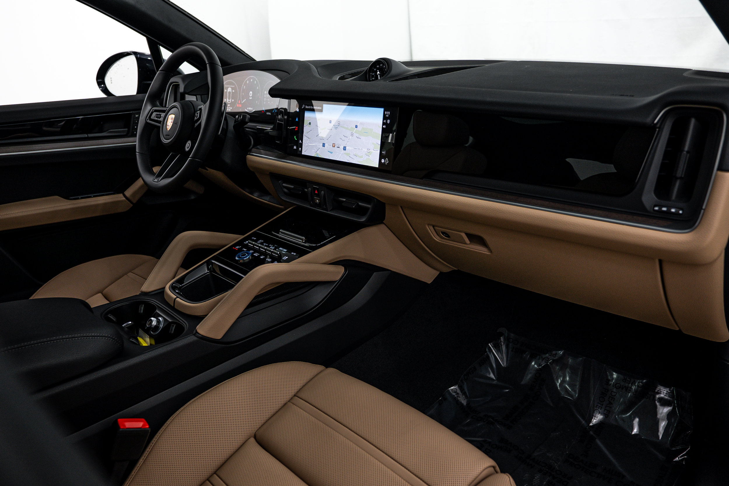 New 2026 Porsche Cayenne Coupe AWD/4WD image 14