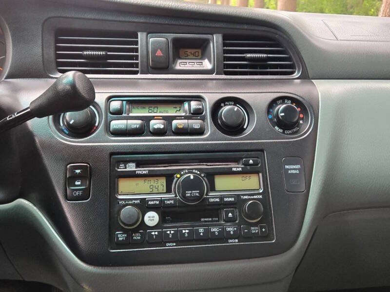 Used 2004 Honda Odyssey EX image 22