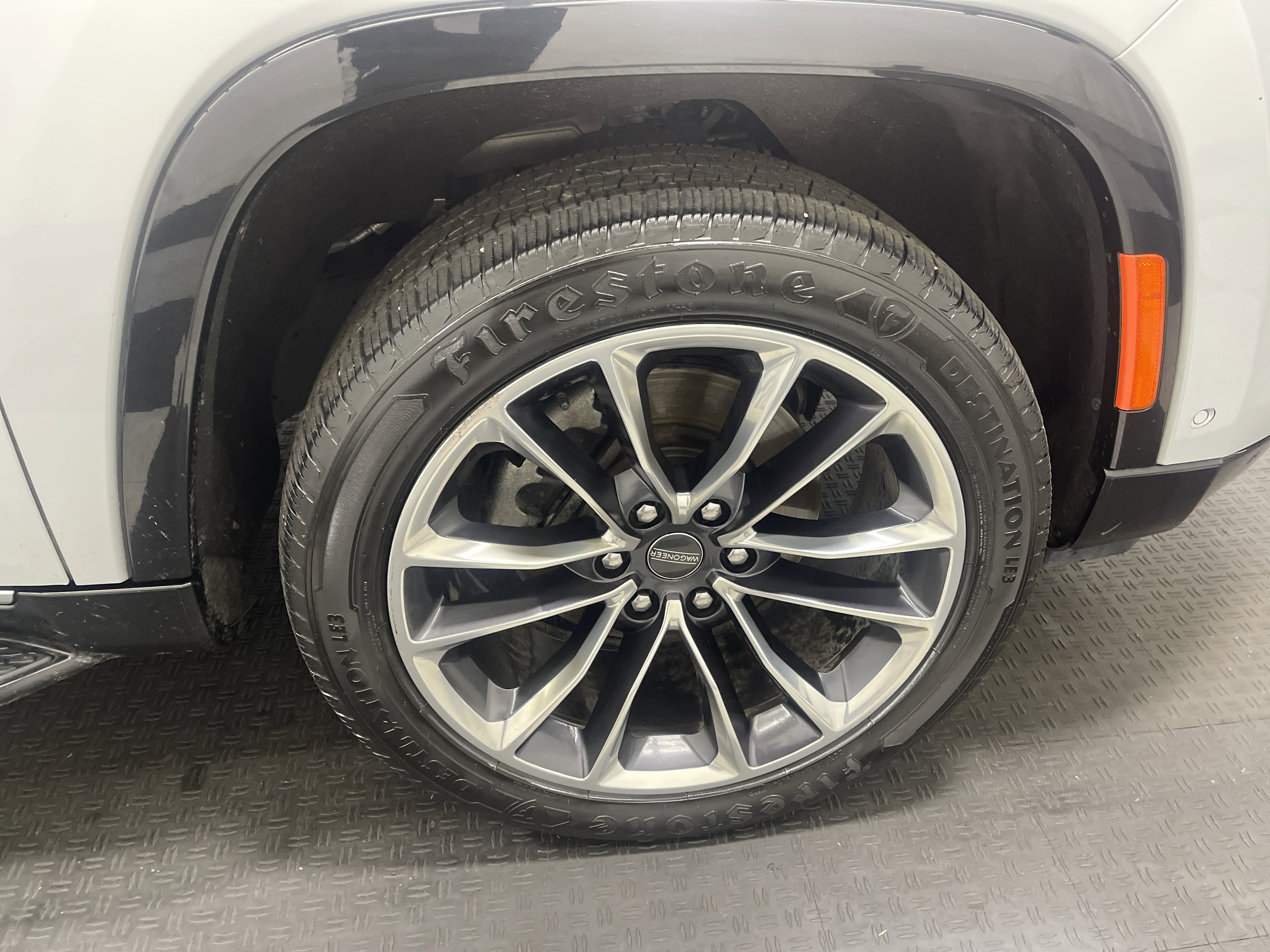 Used 2022 Jeep Wagoneer Series II w/ Premium Group I image 33