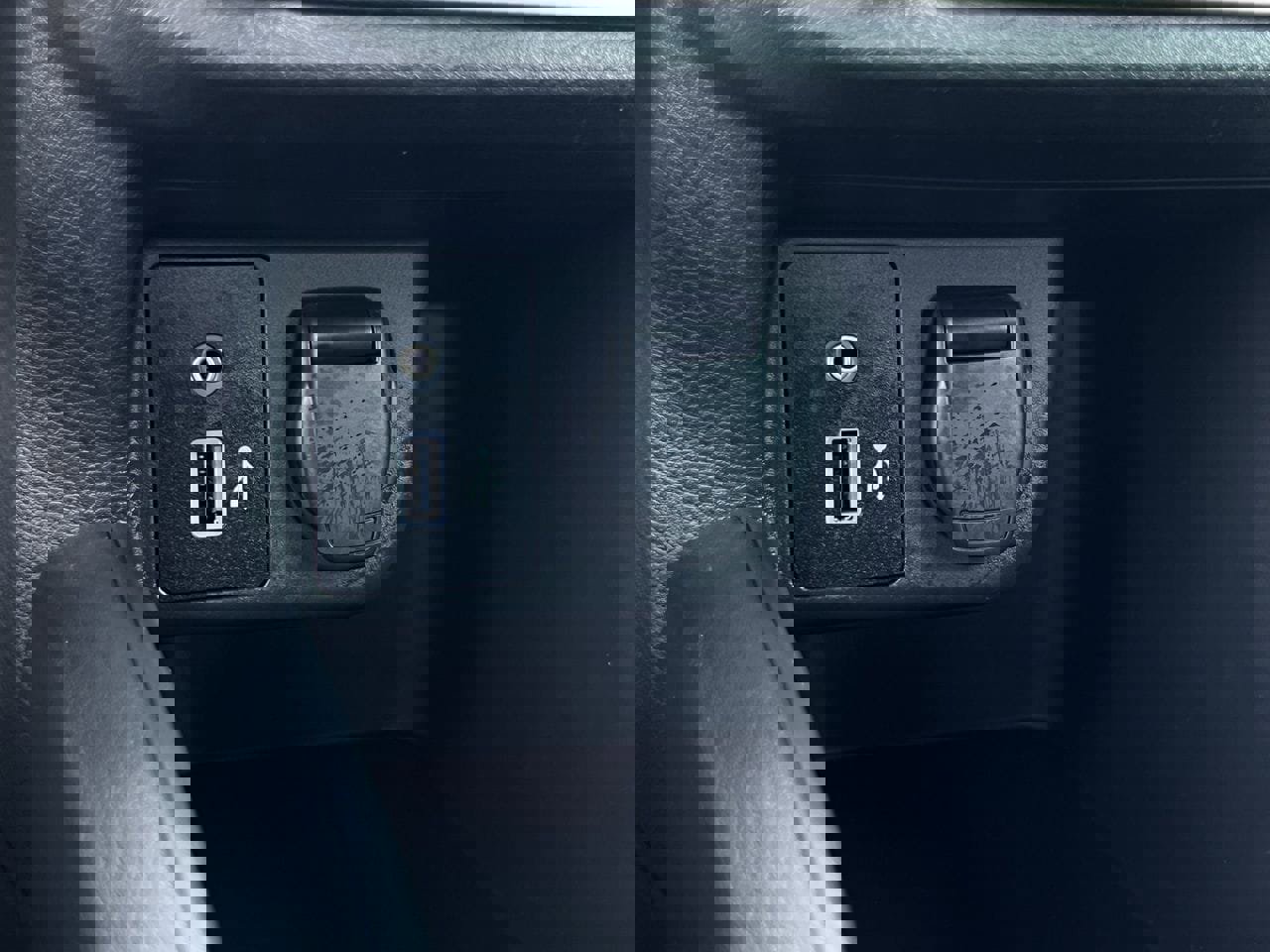 Used 2024 Nissan Versa S image 17