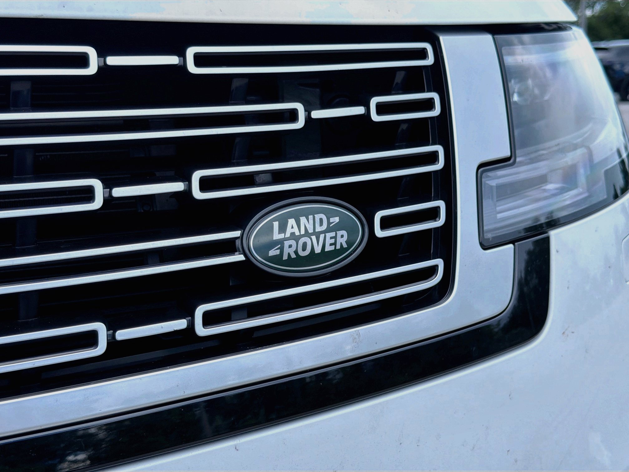 Used 2025 Land Rover Range Rover Autobiography AWD/4WD image 44