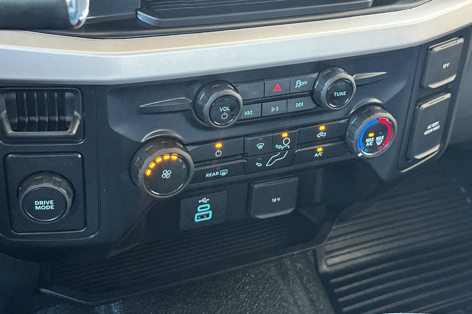 New 2026 Ford F350 XL image 19