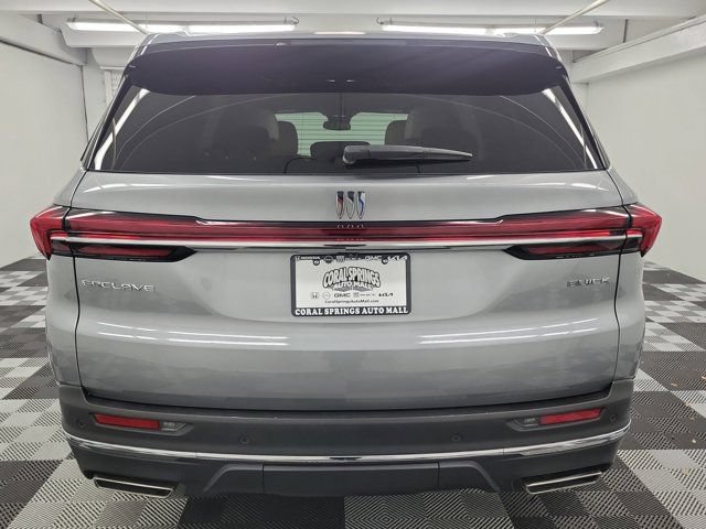 Used 2025 Buick Enclave Preferred FWD image 5