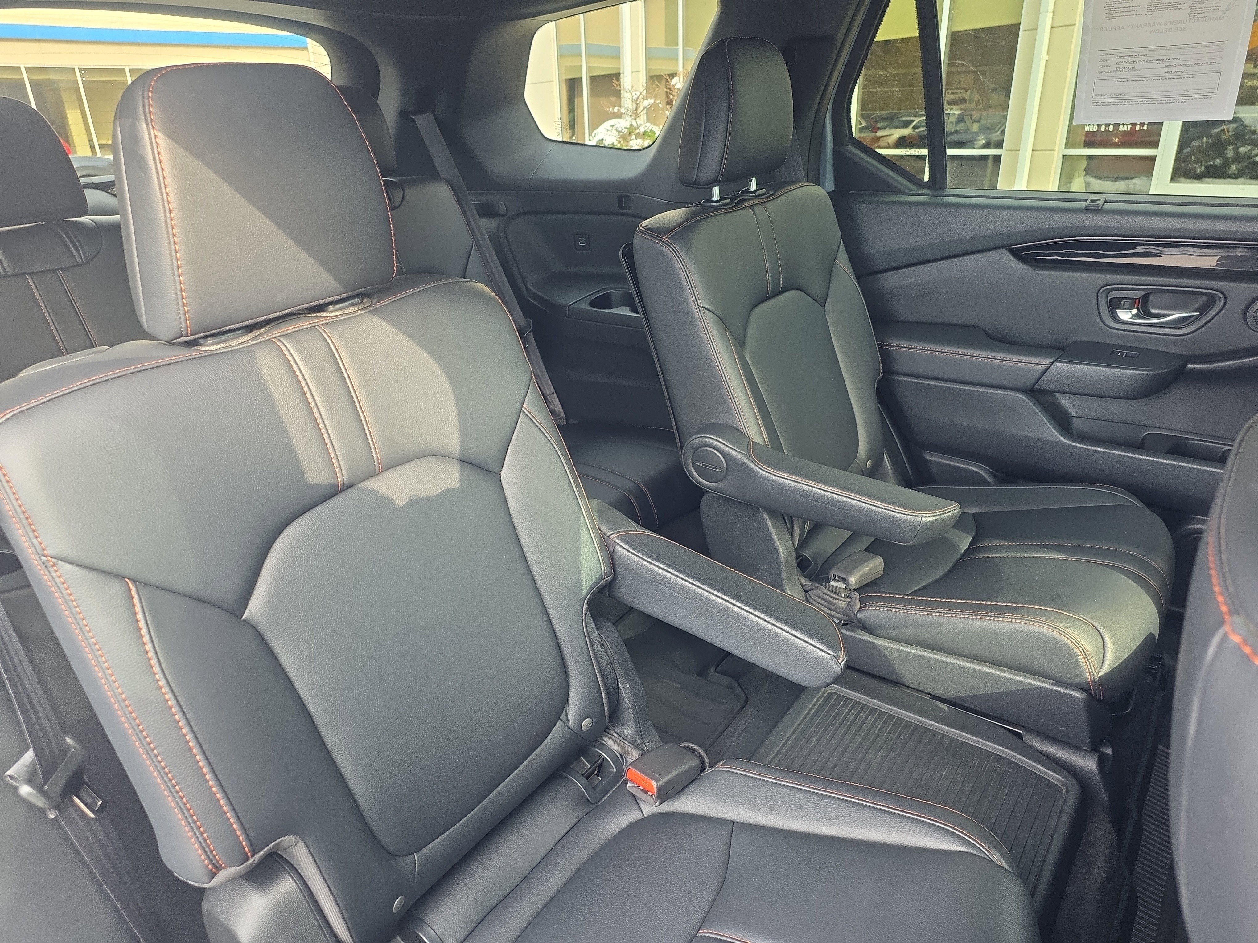 Used 2023 Honda Pilot TrailSport image 15