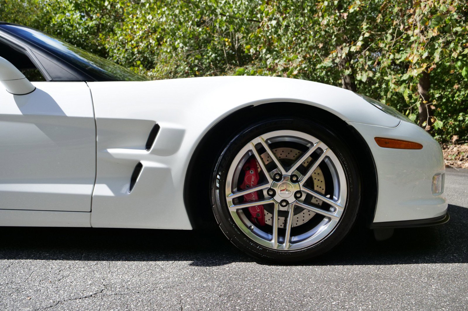 Used 2012 Chevrolet Corvette Grand Sport w/ 3LT Preferred Equipment Group image 36