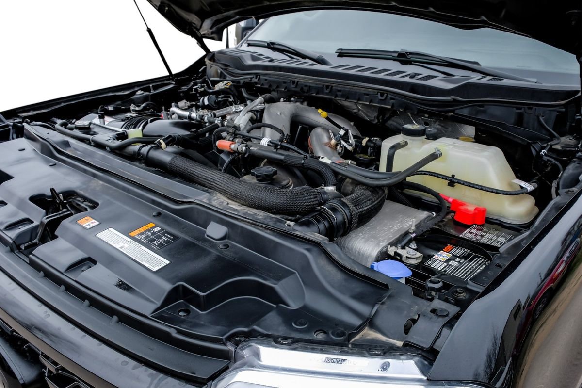 Used 2024 Ford F350 Limited w/ FX4 Off-Road Package image 58