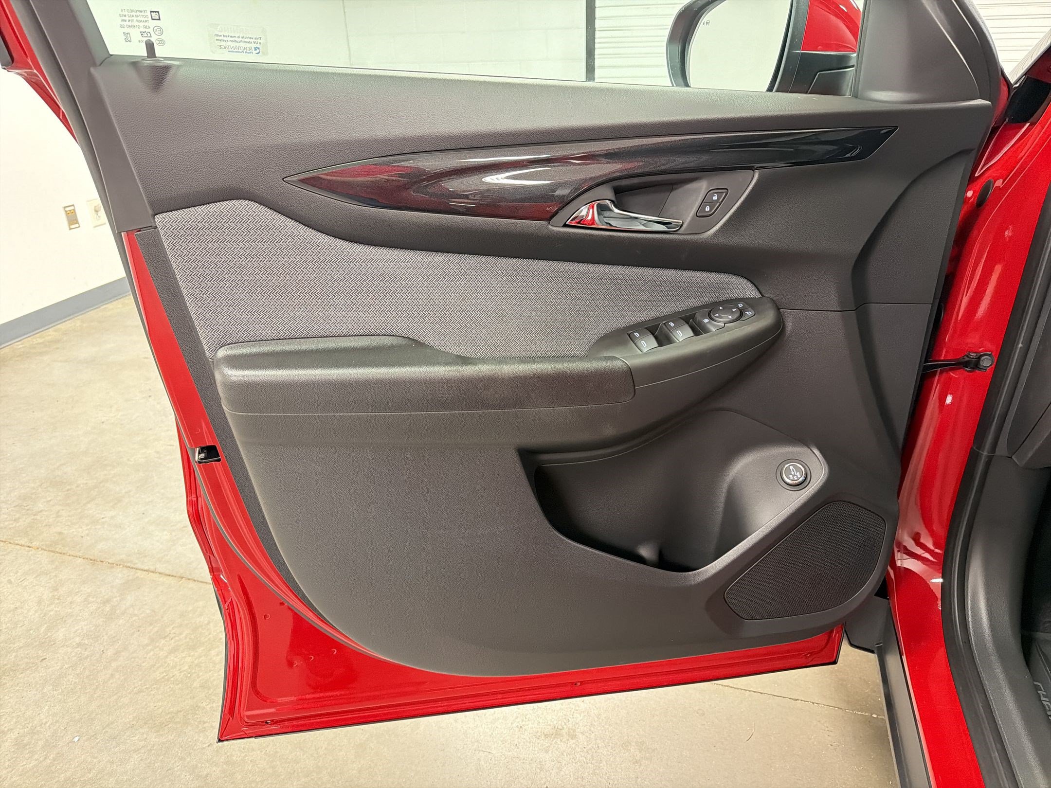 New 2026 Chevrolet TrailBlazer LT w/ Convenience Package FWD image 21