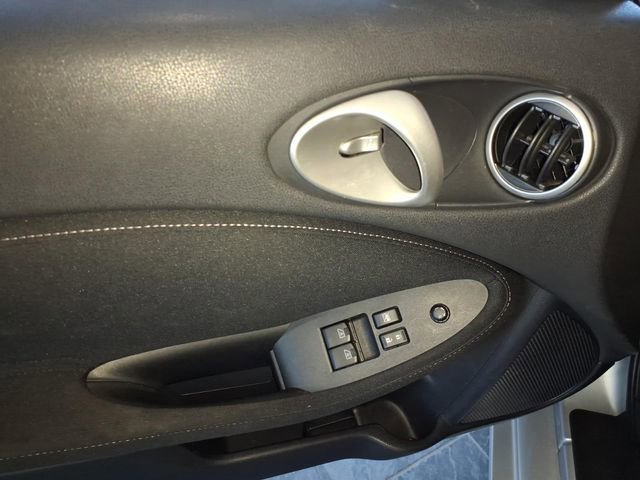 Certified 2017 Nissan 370Z Base 2D Convertible image 3